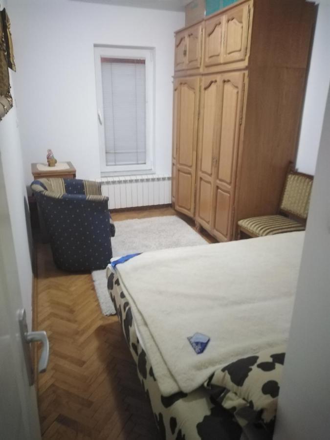 Kraljevski Apartman Kraljevo Exteriör bild