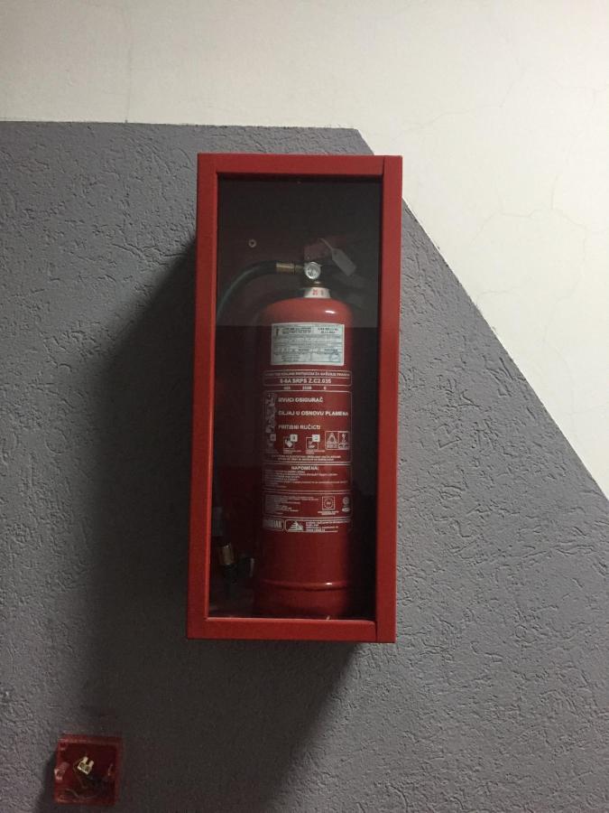 Kraljevski Apartman Kraljevo Exteriör bild